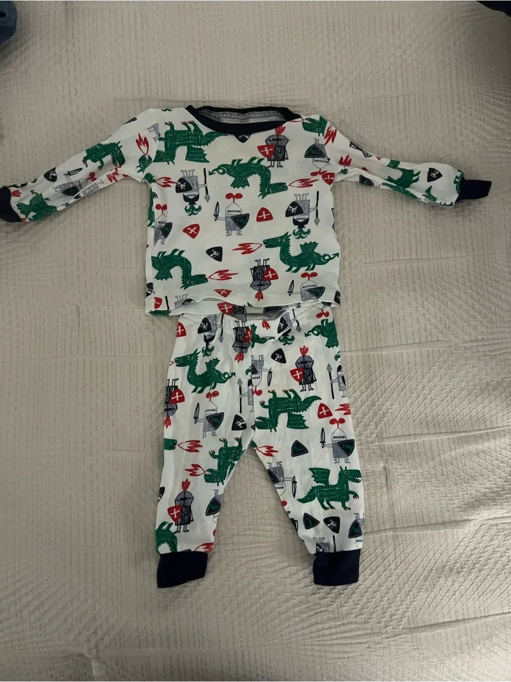 Boys 3-6 Month Bundle $15 for 9 pieces ‼️